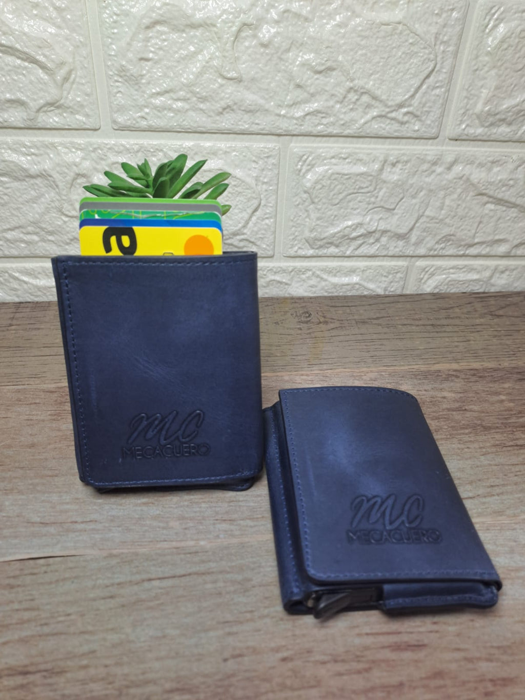 Billetera Shield RFID – Cuero Genuino Segura y Minimalista