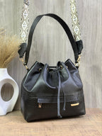 Tula Rayas MIU en Cuero para Mujer | Bolso Amplio y Elegante