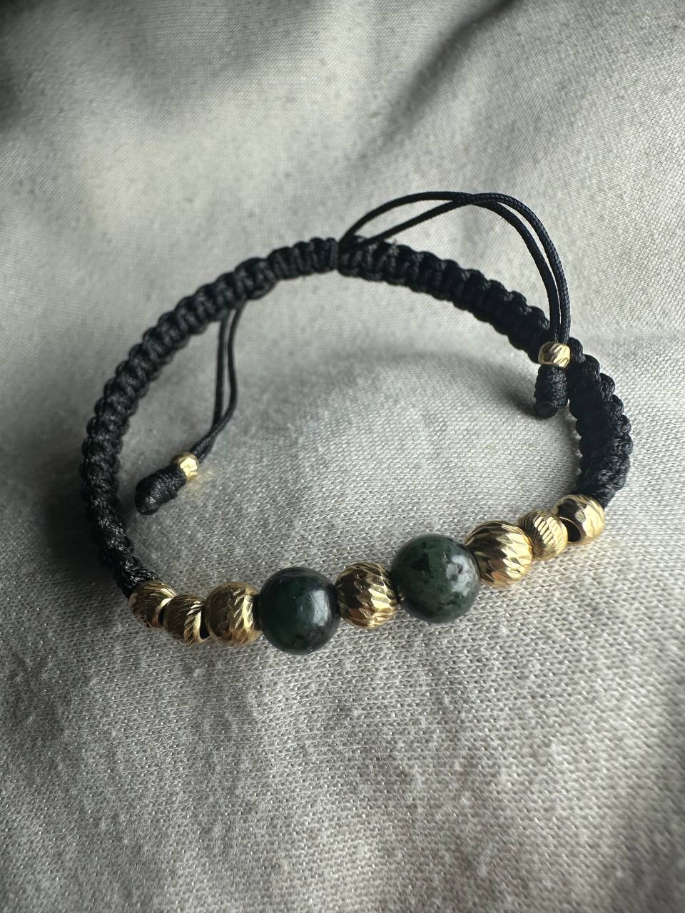 Pulsera Artesanal de oro 18k con Esmeraldas Naturales | Diseño Ajustable Multitamaño